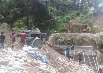 हतुवागढीमा जनस्तरबाट १९ किलोमिटर सडक निर्माण