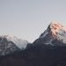 हिउँले टलक्क टल्कने सोलुखुम्बुका हिमाल कालापत्थरमा परिणत हुँदै