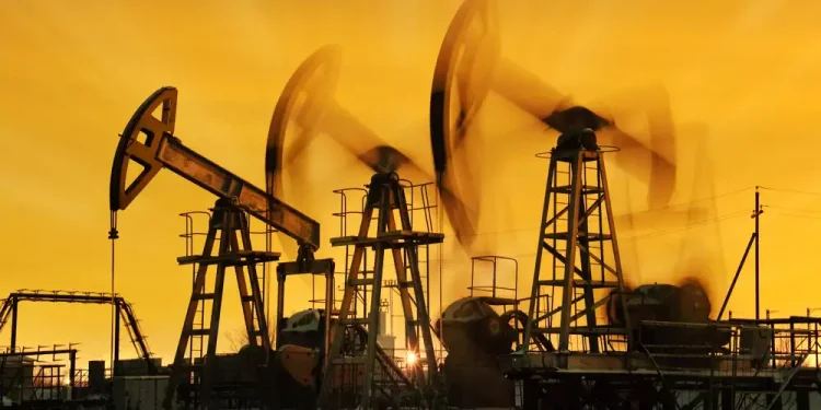 मध्यपूर्वको तनावले बढायो तेलको भाउ