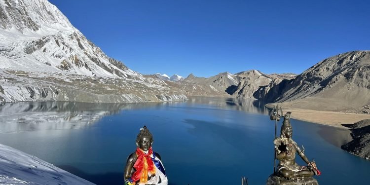 विश्वका मानिसको मन लोभ्याउने मनाङ