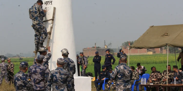दशगजा क्षेत्रका जीर्ण सीमा स्तम्भको मर्मत सम्भार सुरु