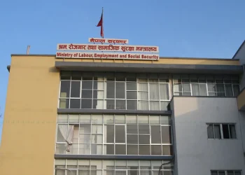 मापदण्डानुसार सञ्चालन नभएका ७० स्वास्थ्य संस्था हालका लागि बन्द