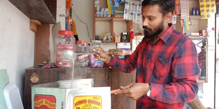 कम्प्युटर इन्जिनियरको चियापसलः भन्छन्– ‘कुनै पछुतो छैन’