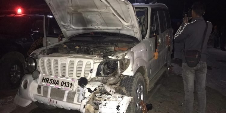सर्लाहीमा भारतीय गाडी ठोक्किँदा दुई जनाको मृत्यु