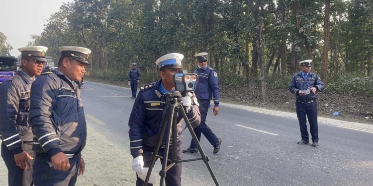 टिकौली जङ्गल क्षेत्रमा ‘राडर गन’ सहित चेकजाँच