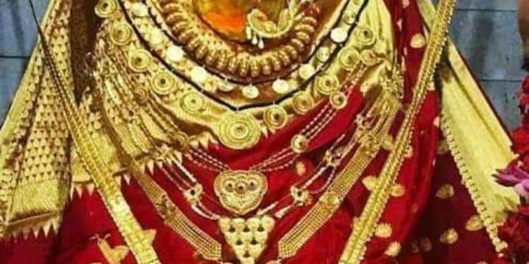 संसारको एक्लो हनुमान मन्दिर, जहाँ उनलाइ स्त्रीको रूपमा पूजा गरिन्छ