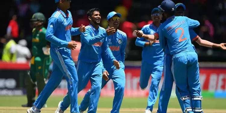 दक्षिण अफ्रिकालाई हराउदै भारत यू-१९ विश्वकपको फाइनलमा