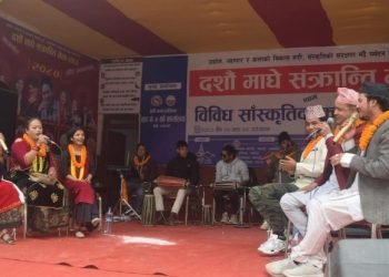ओझेलमा पर्दै ‘प्रत्यक्ष लोक दोहोरी’