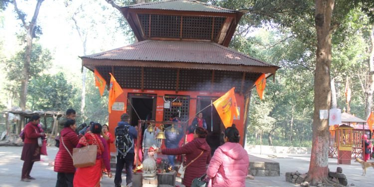 धर्मिक गन्तव्य बन्दै पौराणिक भूमि वाल्मीकि आश्रम