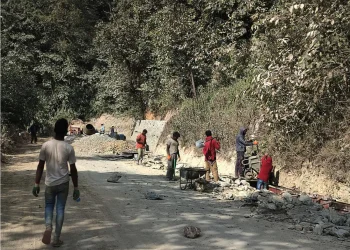 ट्रयाक खुलेको २९ वर्षपछि स्तरोन्नति हुँदै लोकमार्गको वैकल्पिक सडक