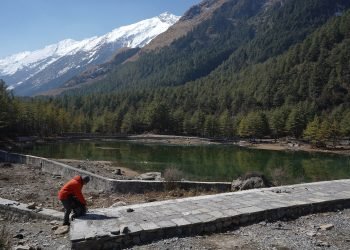 सेकुङताल फन्को लगाउने पदमार्ग निर्माण