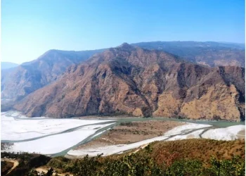 पर्यटकको पर्खाइमा तमोर नदी क्षेत्र