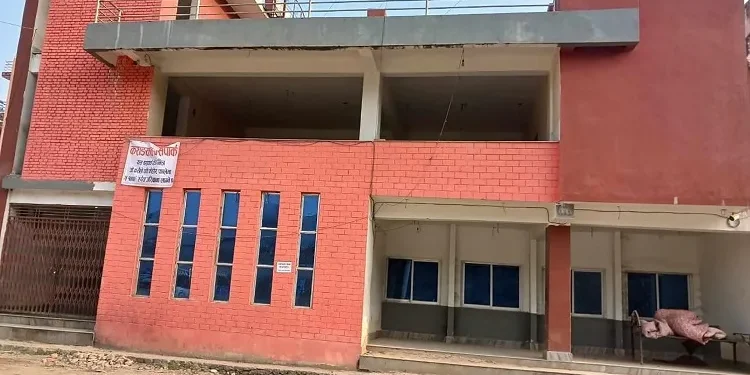 ट्राफिक प्रहरी कार्यालयलाई भवन हस्तान्तरण