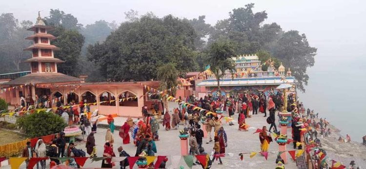 आज माघे औँसी, त्रिबेणी धाममा श्रद्धालुको घुइँचो
