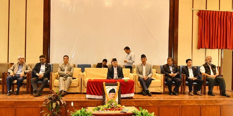 एमालेले बोलायो संसदीय दलको बैठक