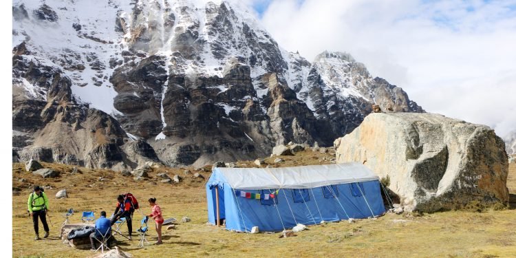 कञ्चनजङ्घा हिमशृङ्खला क्षेत्र : लयमा फर्किँदै पर्यटकको आगमन