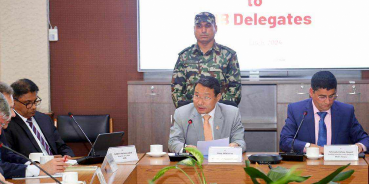 अर्थमन्त्री पुनसँग एआईआईबीले भन्योः नेपाल हाम्रो उच्च प्राथमिकतामा छ