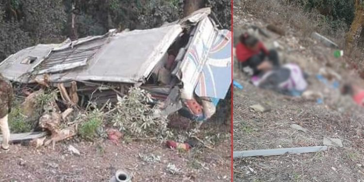 बागलुङमा बस दुर्घटनाः ज्यान गुमाउनेको संख्या नौ पुग्यो, २८ जना घाइते