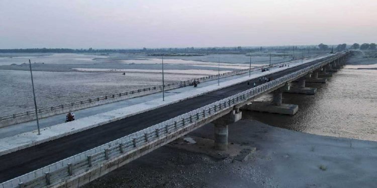 चार ‘लेन’को महाकाली पुल निर्माण अन्तिम चरणमा