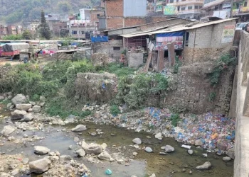 अतिक्रमणको चपेटामा चुँदीखोला