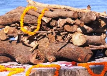 चितामा आगो लगाउने क्रममा जलेर दुई घाइते