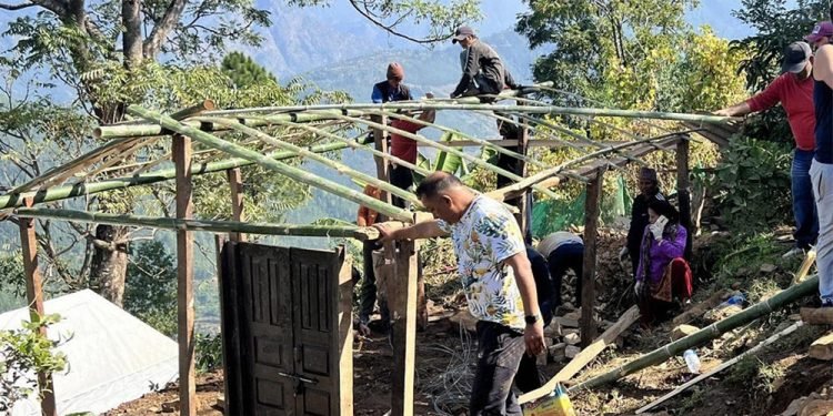 भूकम्प प्रभावित क्षेत्रमा पुनःनिर्माण गर्न दक्ष डकर्मी तयार गर्दै कर्णाली सरकार