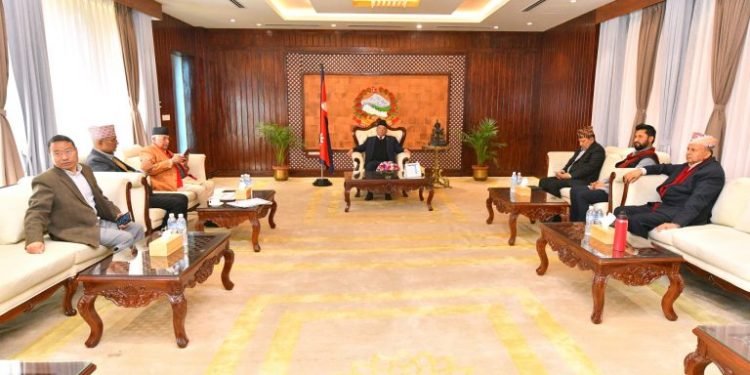 चार दलबीचको आठबुँदे सहमतिमा के के छ ?