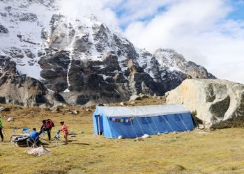 कञ्चनजङ्घा हिमशृङ्खला क्षेत्रः लयमा फर्किँदै पर्यटकको आगमन