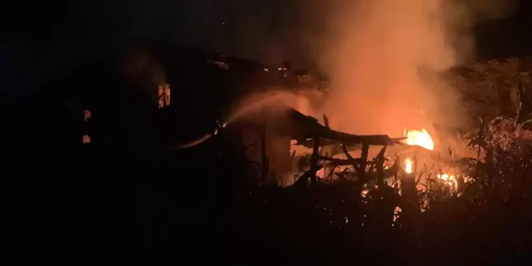 मोरङको पथरीमा आगलागी, एक करोड ५० लाखको क्षति