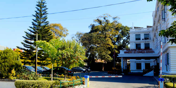युक्रेनी सेनाको कब्जामा रहेका ५ नेपाली सकुशलः परराष्ट्र मन्त्रालय