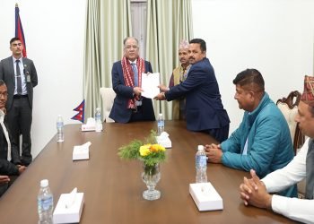स्थानीय जनप्रतिनिधिसँग प्रधानमन्त्रीले भने : बुढीगण्डकी आयोजना अब अगाडि बढ्छ