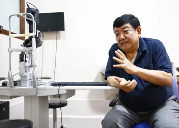 सन्दुक रुइतको नेतृत्वमा १५४ जनाको आँखाको निःशुल्क शल्यक्रिया