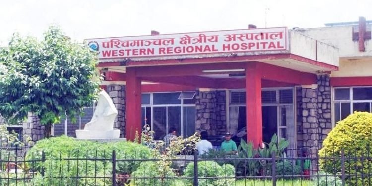 पश्चिमाञ्चल क्षेत्रीय अस्पतालका चिकित्सकबाट मिर्गौलाको सफल प्रत्यारोपण