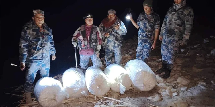 सप्तकोसीको किनारबाट १६४ किलो गाँजा बरामद