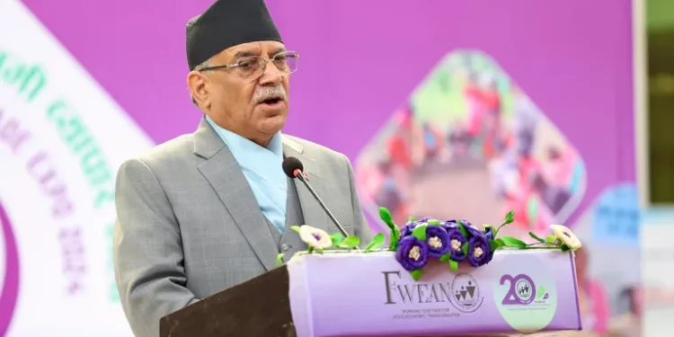 आधा आकाश ओगट्ने महिलालाई नसमेटी आर्थिक सबलीकरणको कल्पना गर्न सकिँदैनः प्रधानमन्त्री