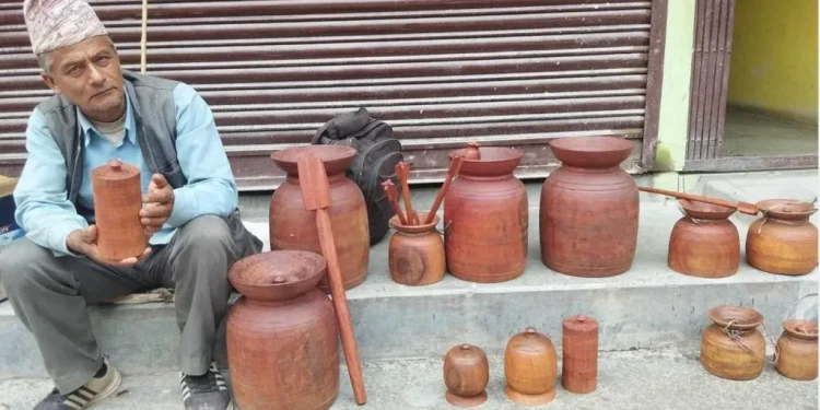 बिक्दैनन् दारबाट बनेका ठेकाठेकी