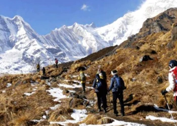 कञ्चनजङ्घा क्षेत्रमा आउन थाले पर्यटक