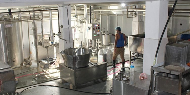 कच्चा पदार्थको अभावमा कैलालीका एक सय ३७ साना उद्योग बन्द