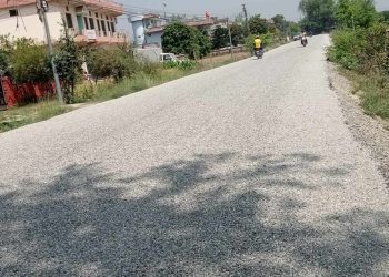 धनगढी–दिपायल द्रतमार्ग धमाधम कालोपत्रे हुँदै