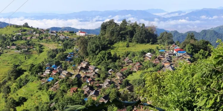 याङ्जाकोटमा बढ्दै पर्यटक