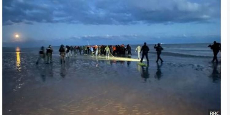 समुन्द्रमा ५ आप्रावासीको मृत्यु भए पछि बेलायतमा हंगामा