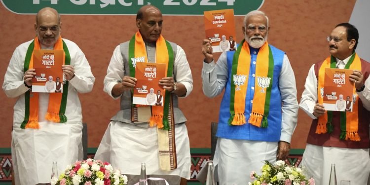 मोदीको चुनावी बाचा- भारतलाई उत्पादनको केन्द्र बनाउछु