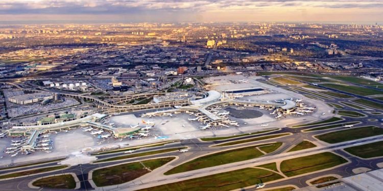 क्यानडा : २२ मिलियन डलरको सुन चोरी घटनामा ६ जना पक्राउ, थप तीनलाई पक्राउ पुर्जी