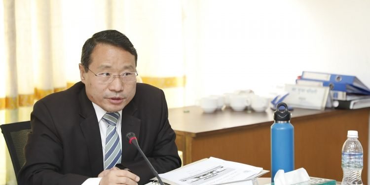 कसैको दबाब र स्वार्थपूर्ति हुनेगरी करका दर हेरफेर हुँदैनन्: अर्थमन्त्री पुन