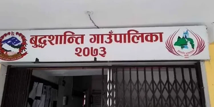 बुद्धशान्तिका किसान बायोग्यासतर्फ आकर्षित