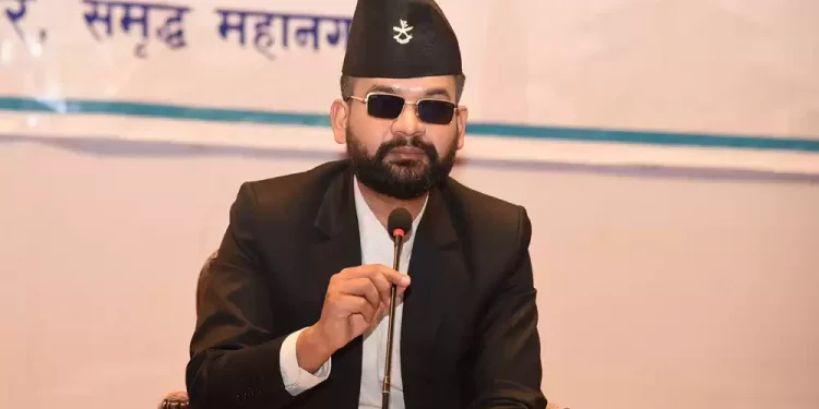 सरकारलाई बालेनले भने- कि आफैँ काम गर्नु, कि हामीलाई गर्न दिनु !