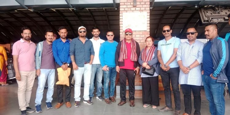 सन्दीप नेपालमै, क्यान पदाधिकारी श्रीमतीसहित अमेरिका उडे