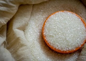 महेशपुर भन्सारको गोदाममै सड्यो करोडौँको चिनी