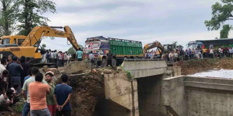 दाउन्नेमा अवरुद्ध सडक एकतर्फी सञ्चालन