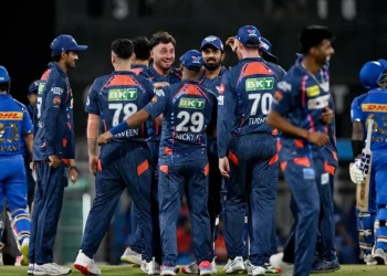 आईपिएल : मुम्बईलाई हराउँदै लखनउ तालिकाको तेस्रो स्थानमा